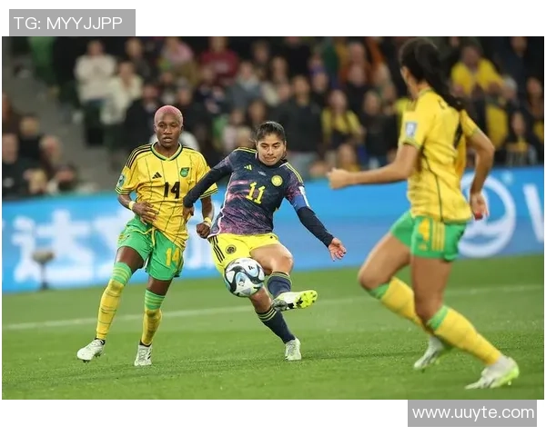 足球037带你领略世界足球盛宴尽享激情与荣耀的赛场故事